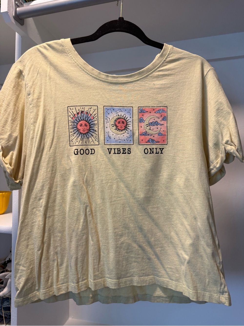 Good Vibes Only Graphic Tee XL | Sun Moon Boho Astrology Shirt